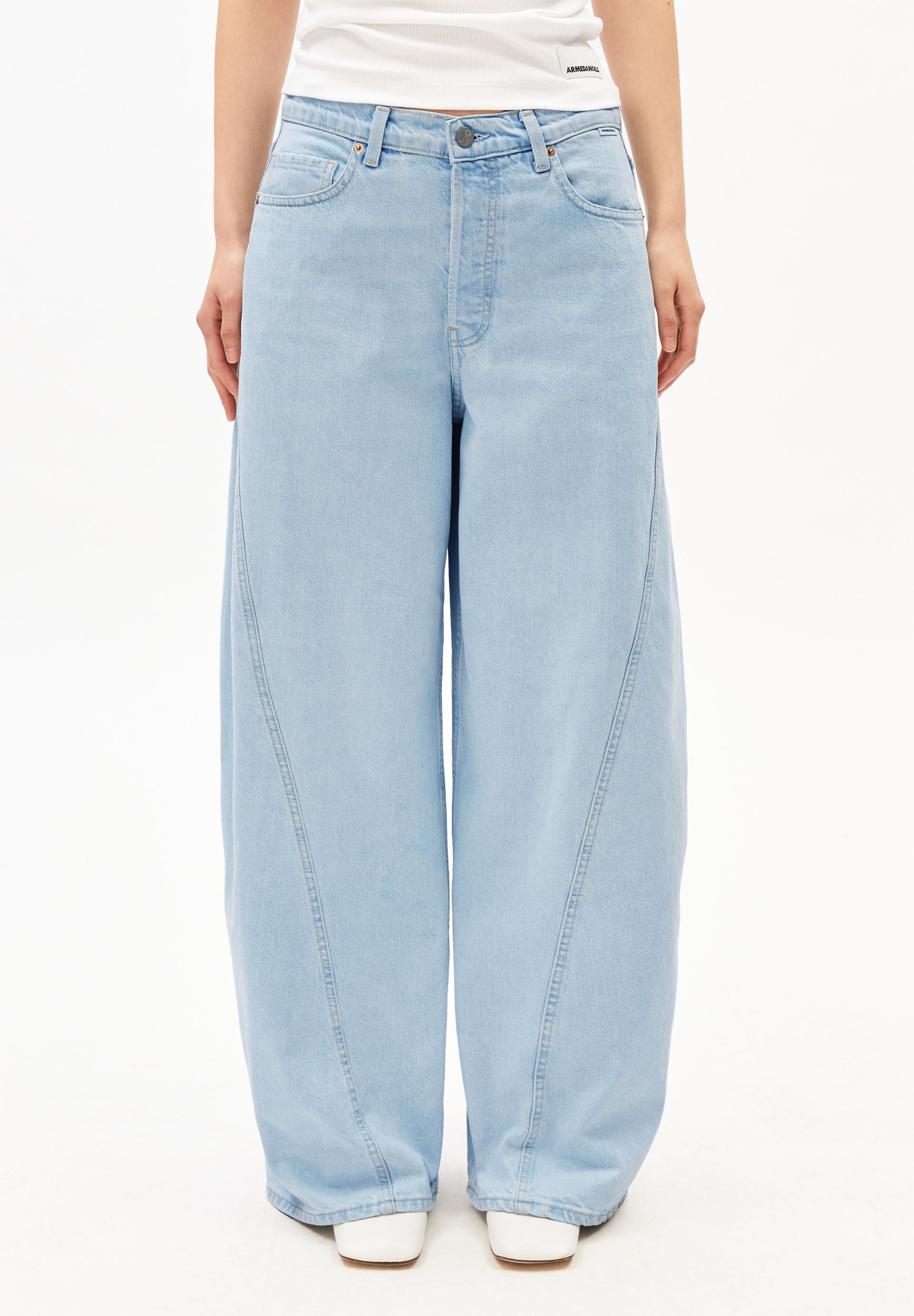 AALTHEA MID WAIST BARREL JEANS | barrea